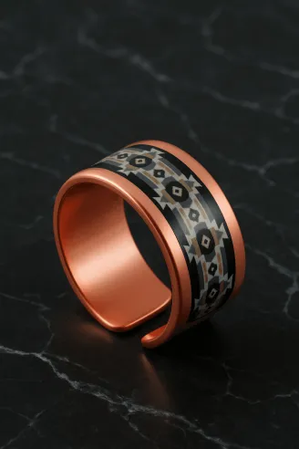 Kadın Bakır Yüzük - Nikita Model Özel Baskı Metal Kutu Ve Kuvars Taşı