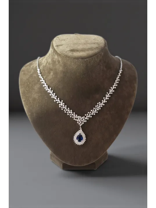 Çise Safir Taşlı Gümüş Su Yolu Kolye Çise Safir Taşlı Gümüş Su Yolu Kolye