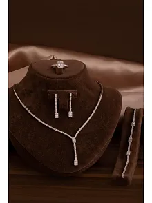 Kadın Gümüş Takı Seti - Süreyya Baget Taşlı Kare Model Kolye, Bileklik, Yüzük, Küpe Tam Set