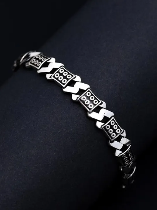 Erkek Gümüş Bileklik - Zar Motifli Kare Model Gümüş Bileklik Erkek Gümüş Bileklik - Zar Motifli Kare Model Gümüş Bileklik