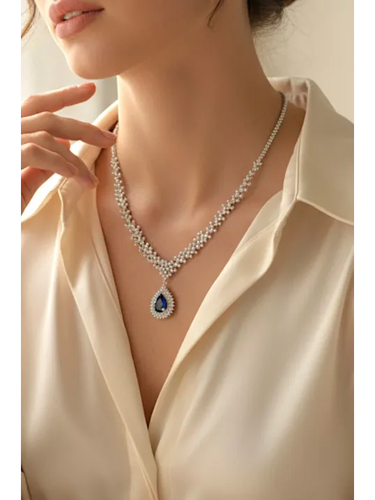 Çise Safir Taşlı Gümüş Su Yolu Kolye Çise Safir Taşlı Gümüş Su Yolu Kolye