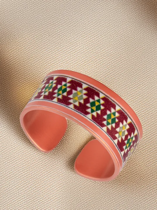 Kadın Bakır Yüzük - Natasha Model Özel Baskı Metal Kutu Ve Kuvars Taşı Kadın Bakır Yüzük - Natasha Model Özel Baskı Metal Kutu Ve Kuvars Taşı