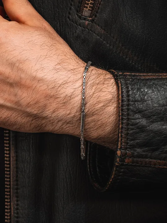 Kare Parçalı Erkek Kral Gümüş Bileklik Künye 2,8mm Orta Kalınlıkta