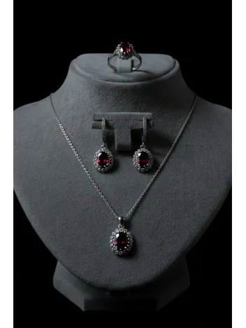 Kadın Gümüş Kolye Yüzük Küpe Set - Yuvarlak Doğal Kırmızı Safir Taşlı Gümüş Set