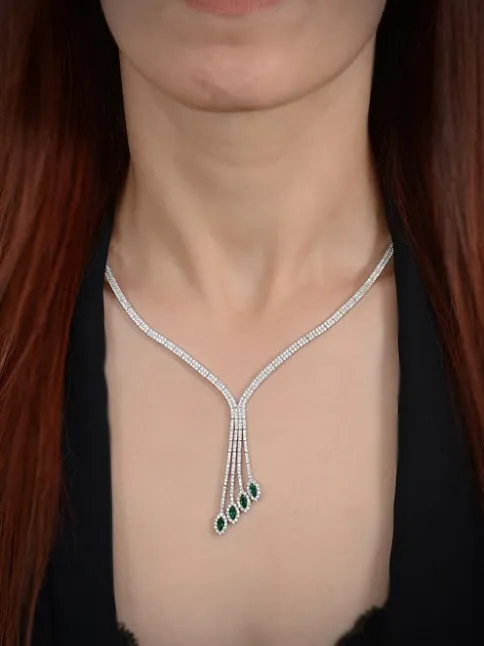 Aura Bayan Zümrüt Taşlı Gümüş Su Yolu Set - Kolye, Bileklik, Küpe, Yüzük
