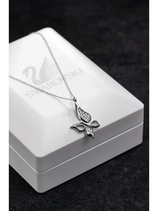 Kadın Gümüş Kolye - Swarovski Taşlı Zirconia Çift Taşlı Büyük Kelebek Motifli Kadın Kolye Kadın Gümüş Kolye - Swarovski Taşlı Zirconia Çift Taşlı Büyük Kelebek Motifli Kadın Kolye
