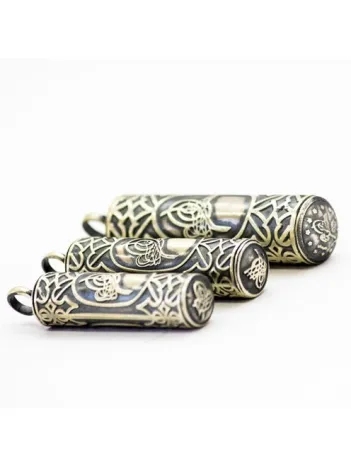 Erkek Gümüş Kolye -  Tuğralı Silindir Yuvarlak Gümüş Muska Haznesi Deri Kolye Hediyeli Orta