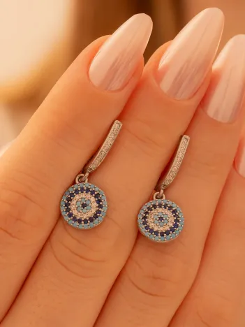 Kadın Gümüş Küpe - Yuvarlak Model Nazar Boncuğu Motifli Kadın Küpe