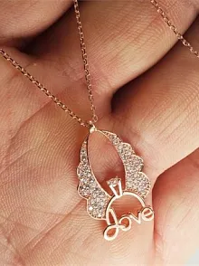 Tektaşlı Kanatlı Bayan Rose Gümüş Kolye Orta Boy