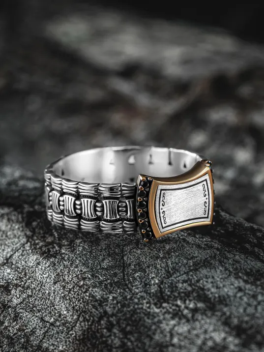 Erkek Gümüş Yüzük - Harf Yazılabilir Örgü Model Zirkon Taşlı Erkek Yüzük