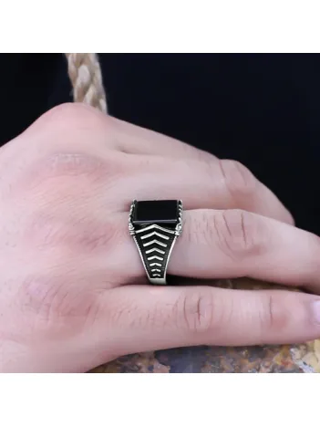Siyah Oniks Kare Taşlı Özel Seri Erkek Gümüş Yüzük