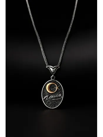 Erkek Gümüş Kolye - Oval Ay Yıldız Motifli Mustafa Kemal Atatürk İmzalı Gümüş Kolye