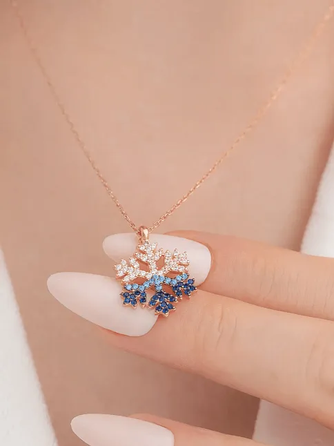 Mix Taşlı Kar Tanesi Model Kadın Gümüş Kolye GKLKRTNSMD1-ROS