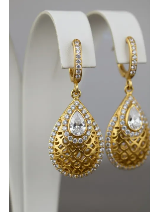 Kadın Gümüş Küpe - Damla Model 22 Ayar Altın Kaplama Zirkon Taşlı Gümüş Küpe