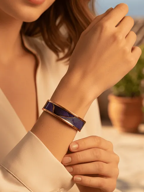 Kadın Bakır Bileklik - Laura Model Özel Baskı Metal Kutu Ve Kuvars Taşı