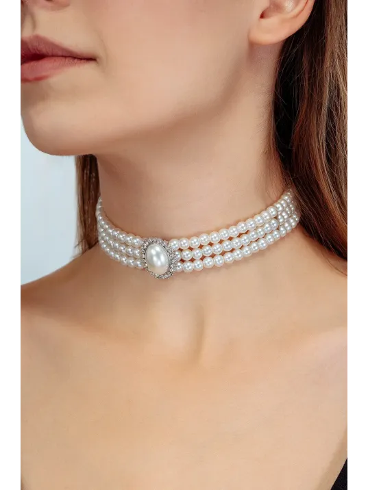 Üç Sıralı Oval Taş Detaylı Kadın İnci Choker Kolye