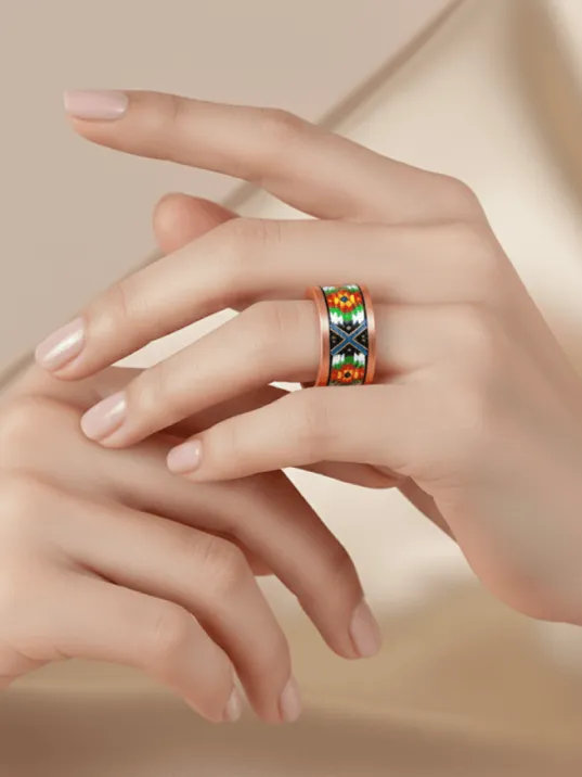 Kadın Bakır Yüzük - Flower Model Özel Baskı Metal Kutu Ve Kuvars Taşı Kadın Bakır Yüzük - Flower Model Özel Baskı Metal Kutu Ve Kuvars Taşı