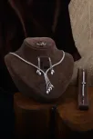 Hera Bayan Zirkon Taşlı Gümüş Su Yolu Set - Kolye, Bileklik, Küpe, Yüzük Hera Bayan Zirkon Taşlı Gümüş Su Yolu Set - Kolye, Bileklik, Küpe, Yüzük