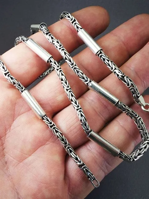 3,5mm Kral Gümüş Erkek Kolye Zincir Silindir Şarnelli Parçalı Model 3,5mm Kral Gümüş Erkek Kolye Zincir Silindir Şarnelli Parçalı Model