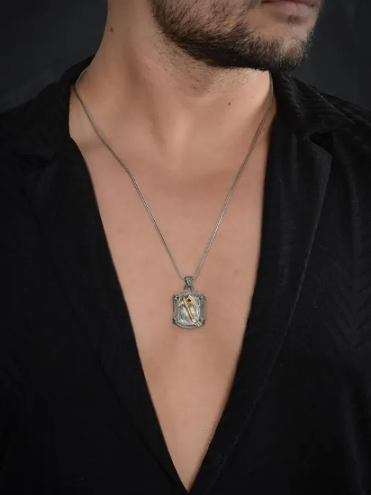 Balta Figürlü Erkek Gümüş Kolye Zincir Gklyzkhnblt-gms