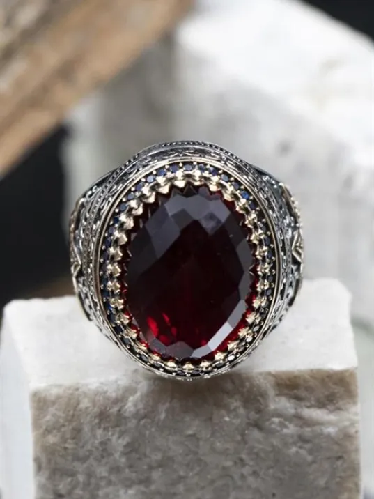 Kırmızı Zirkon Taşlı Ay Yıldız Desenli Yanı Lale Motif Erkek 925 Ayar Gümüş Yüzük GYZENDZIRAY-KRM