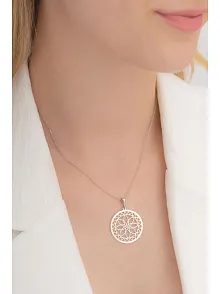 Lotus Çiçeği Motifli Gümüş Kolye