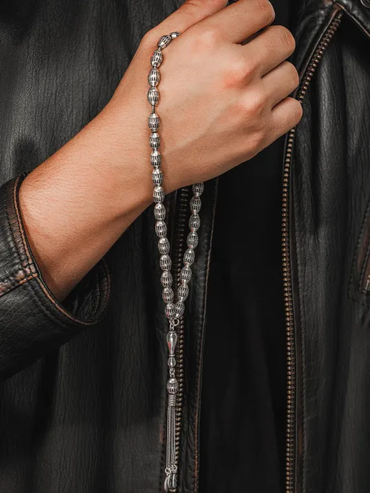 Erkek Tesbih - Vecize Oksitli 925 Ayar Gümüş Erkek Tespih Orta Boy 36gr Erkek Tesbih - Vecize Oksitli 925 Ayar Gümüş Erkek Tespih Orta Boy 36gr