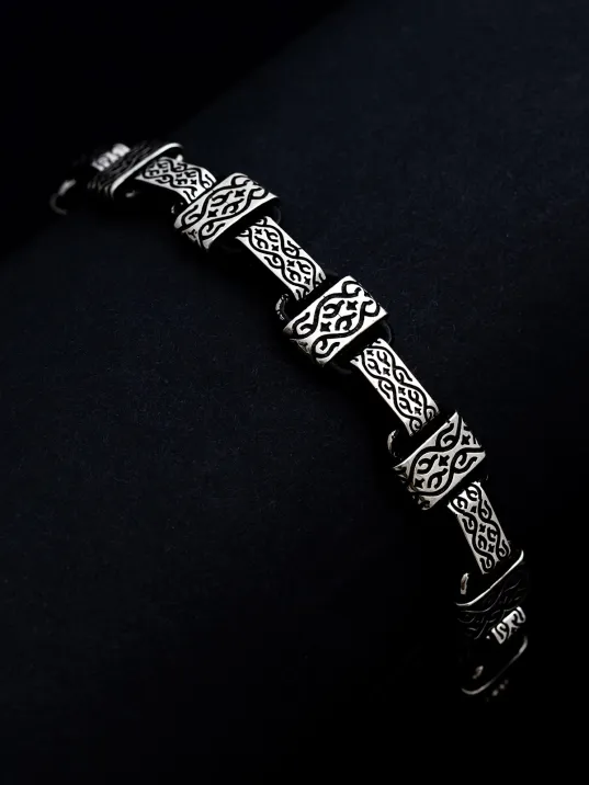 Erkek Gümüş Bileklik - Etnik Desenli Blok Model 2 Gümüş Bileklik Künye Erkek Gümüş Bileklik - Etnik Desenli Blok Model 2 Gümüş Bileklik Künye