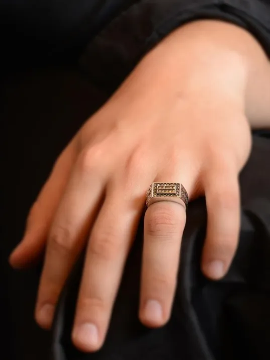 Dikdörtgen Model Markazit Taşlı Erkek Gümüş Yüzük