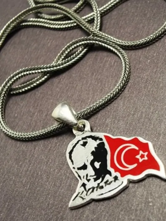Atatürk Ve Ay Yıldız’lı Gümüş Erkek Kolye Zincir