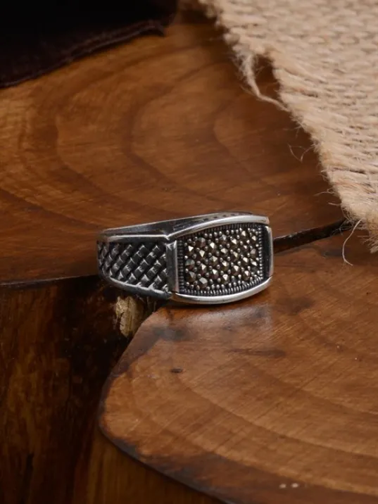 Markazit Oval Dikdörtgen Model Taşlı Erkek Gümüş Yüzük