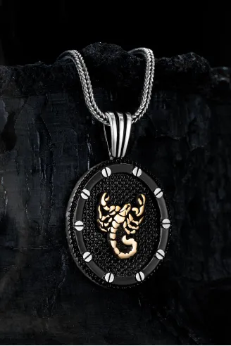Erkek Gümüş Kolye - Siyah Oval Model Akrep Motifli Erkek Kolye