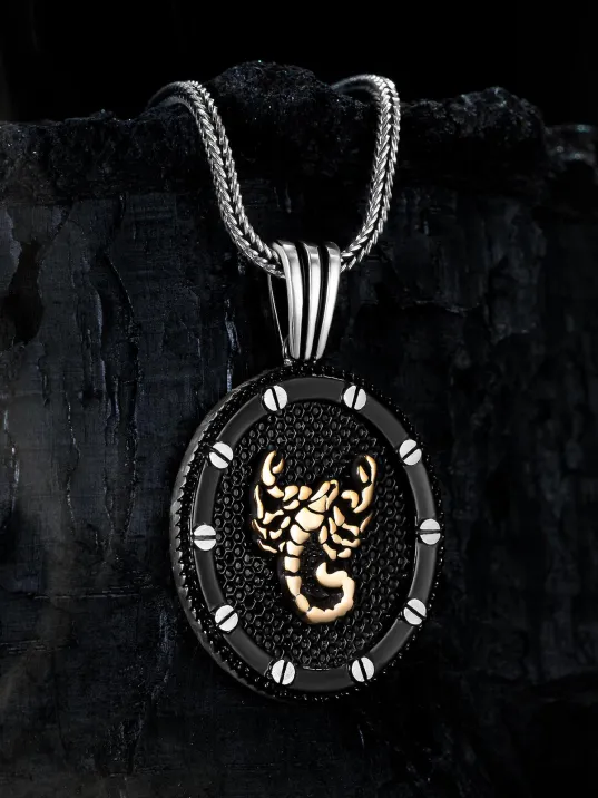 Erkek Gümüş Kolye - Siyah Oval Model Akrep Motifli Erkek Kolye