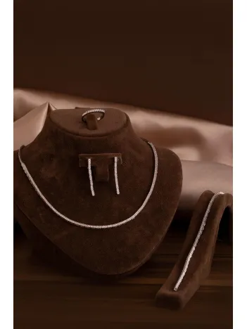 Kadın Gümüş Takı Seti - Duru Zirkon Taşlı Model Kolye, Bileklik, Yüzük, Küpe Tam Set