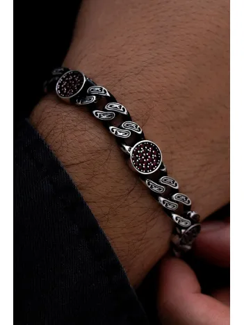 Erkek Gümüş Bileklik - Kırmızı Zirkon Taşlı Geometrik Şekilli Oksitli Gurmet Model 3 Gümüş Bileklik