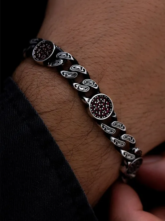 Erkek Gümüş Bileklik - Kırmızı Zirkon Taşlı Geometrik Şekilli Oksitli Gurmet Model 3 Gümüş Bileklik