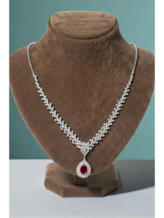 Çise Yakut Taşlı Gümüş Su Yolu Kadın Kolye Çise Yakut Taşlı Gümüş Su Yolu Kadın Kolye