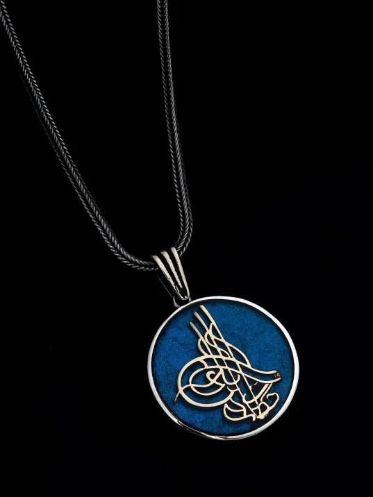 Erkek Gümüş Kolye - Osmanlı Tuğrası İşlemeli Mavi Renkli Gümüş Kolye