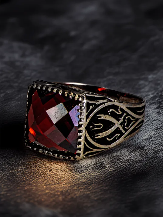 Erkek Yakut Taşlı Yanı Çift Zülfikar Kılıcı İşlemeli 925 Ayar Gümüş Yüzük