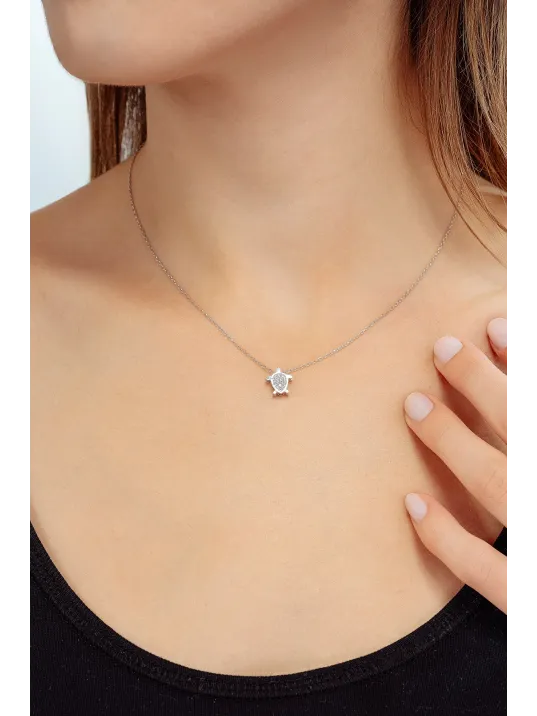 Kadın Gümüş Kolye - Swarovski Taşlı Zirconia Kaplumbağa Motifli Kadın Kolye