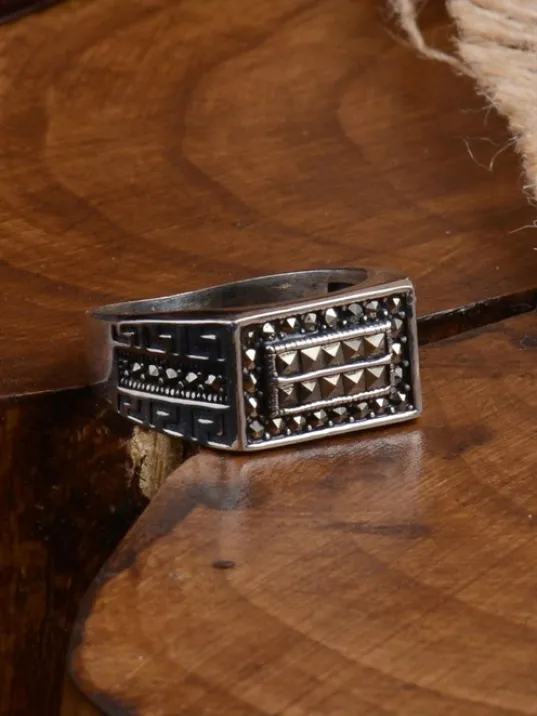 Dikdörtgen Model Markazit Taşlı Erkek Gümüş Yüzük