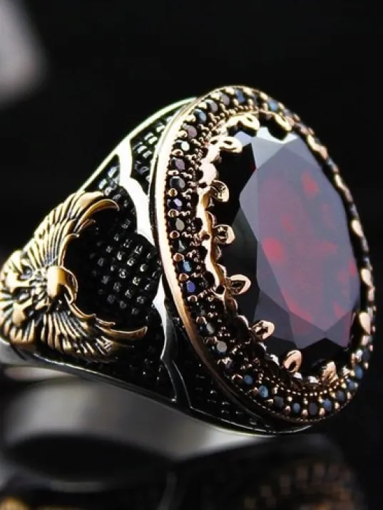 Kırmızı Yakut Taşlı Yanı Kartal İşlemeli Özel Seri Erkek Gümüş Yüzük