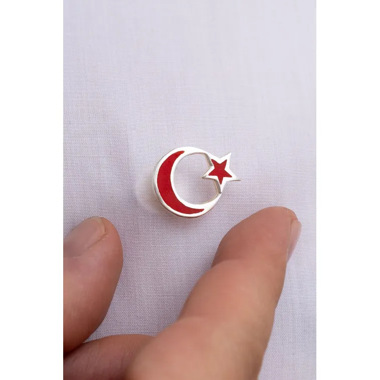 Mineli Türk Bayrağı Gümüş Rozet Mineli Türk Bayrağı Gümüş Rozet
