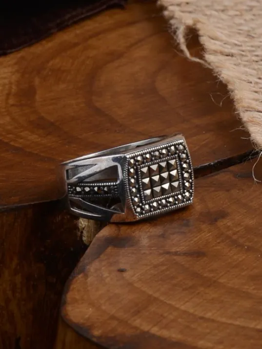 Markazit Taşlı Erkek Gümüş Yüzük