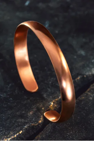 Erkek Kadın Bakır Bileklik - İsim Yazılabilir Düz Parlak Model Metal Kutu Kuvars