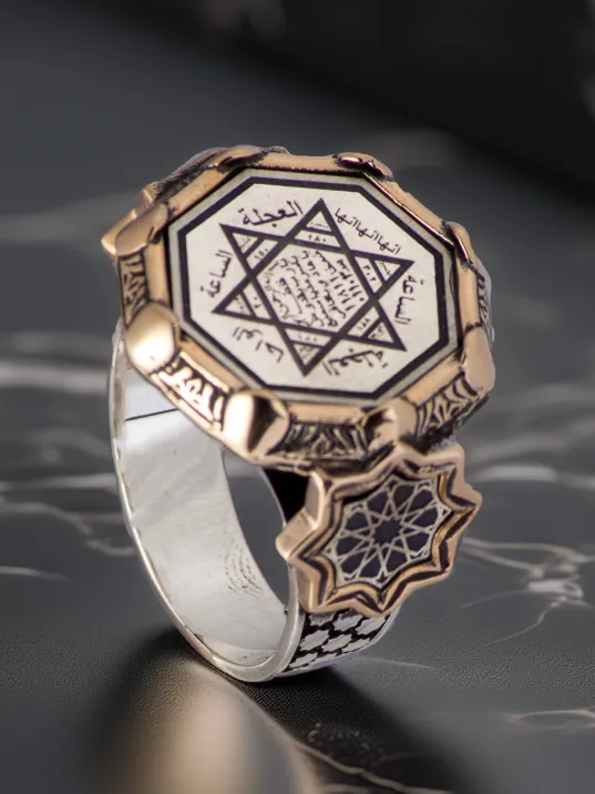 Erkek Hz Süleyman Mührü İşlemeli Yanı Kalkan Motifli 925 Ayar Gümüş Yüzük