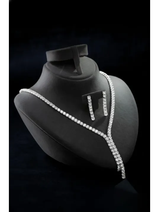 Kadın Bijuteri Kolye Küpe Set - Vera Model Baget ve Zirkon Taşlı Zarif Su Yolu Set Kadın Bijuteri Kolye Küpe Set - Vera Model Baget ve Zirkon Taşlı Zarif Su Yolu Set