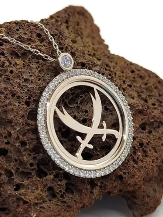 Çift Zülfikarlı Zirkon Taşlı Bayan Gümüş Kolye