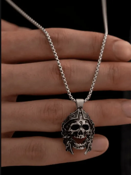 Erkek Kolye - Savaşçı Kuru Kafa Figürlü Erkek Çelik Kolye - 316 L Paslanmaz Çelik