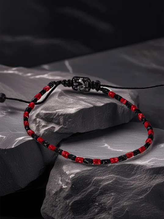 Erkek Siyah Kırmızı Doğal Taş Bileklik – Ayarlanabilir Örgü İp Tasarım – Minimal Tarz Erkek Siyah Kırmızı Doğal Taş Bileklik – Ayarlanabilir Örgü İp Tasarım – Minimal Tarz